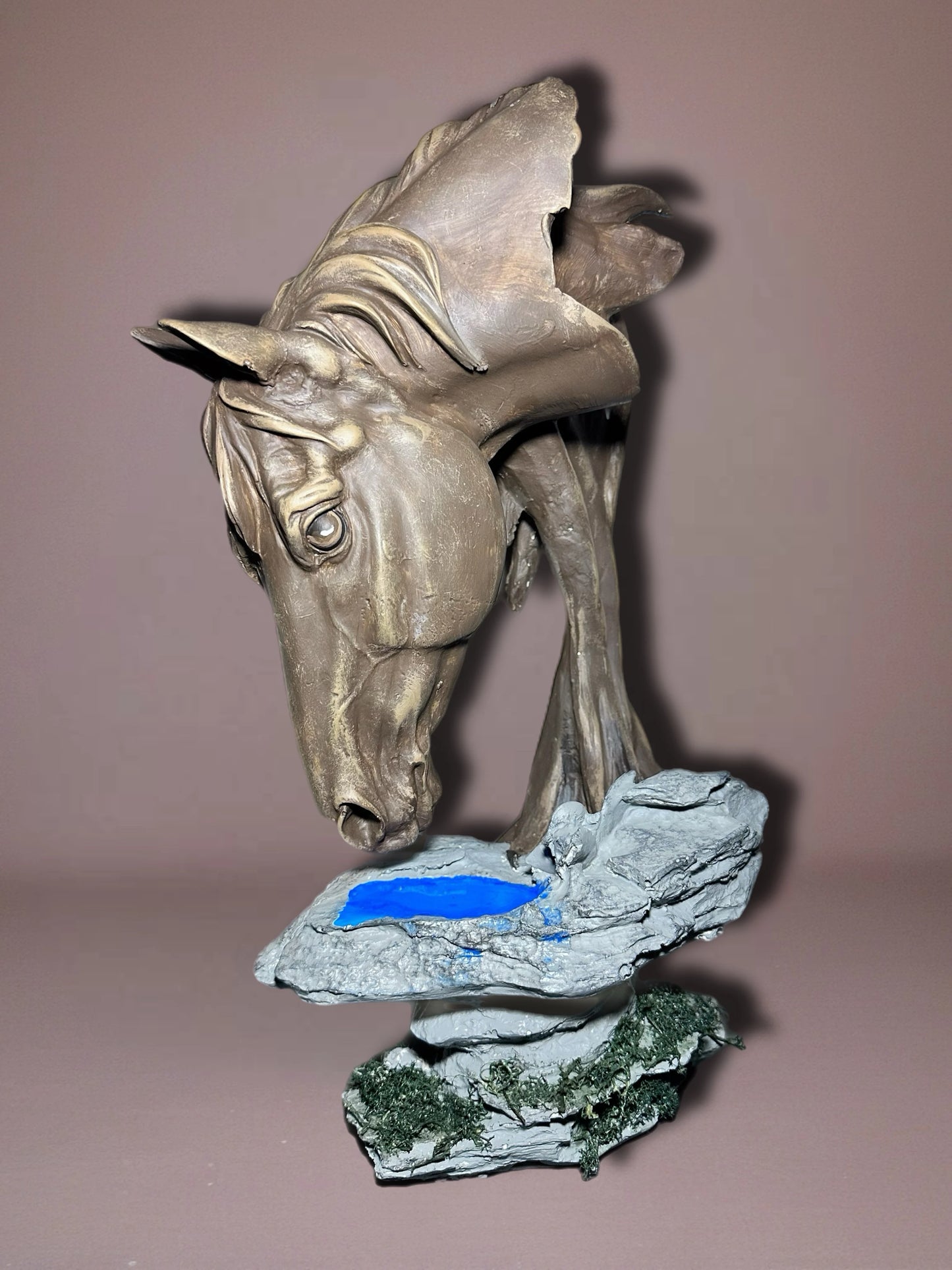 Mavi Yudum Dekoratif At Heykeli - Sağ profil görünüm