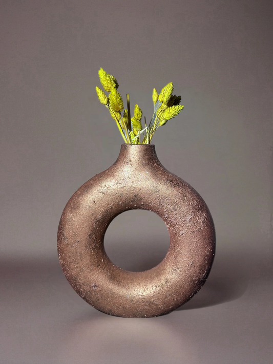 Bronz Sükûnet Dekoratif Halka Vazo - Önden Görünüm