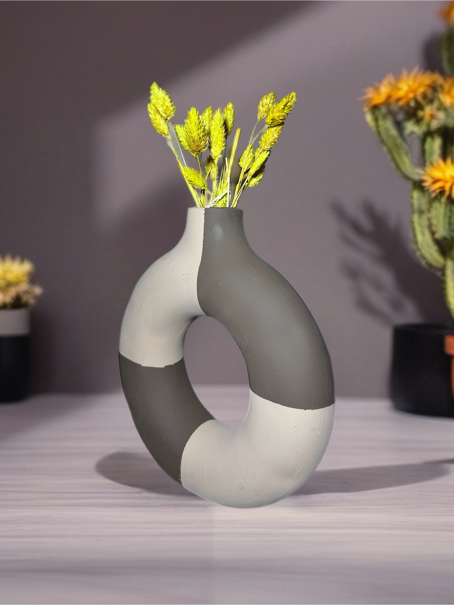 İkili Ahenk Dekoratif Halka Vazo - Sağ Profilden Görünüm