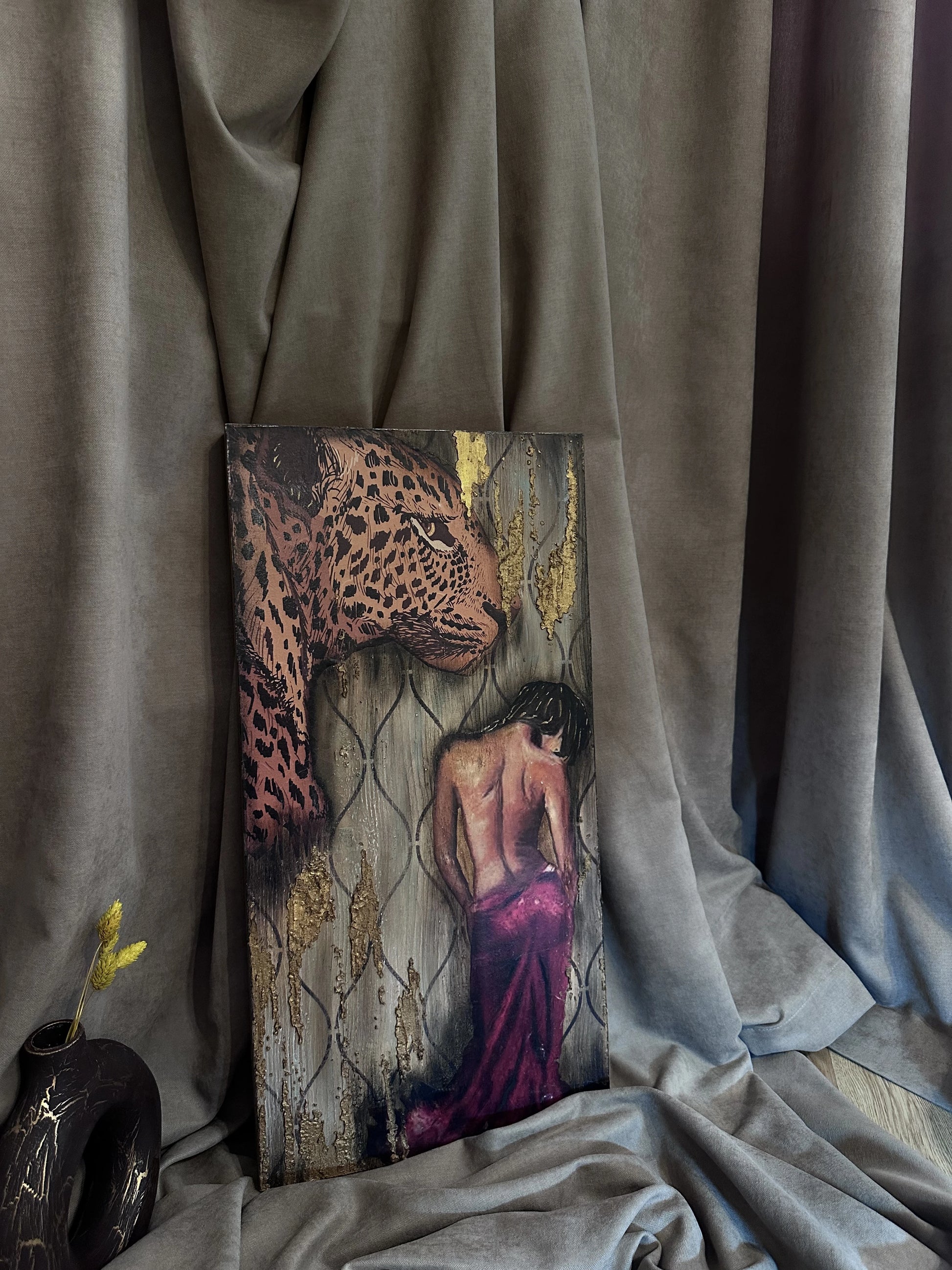 Yırtıcının Yankısı Dekoratif Ahşap Tablo - Önden Görünüm