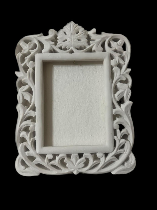 Desenli Polyester Fotoğraf Çerçevesi – Dekoratif, Vintage Stil